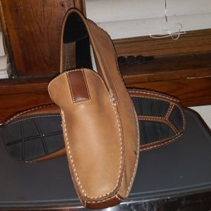 Mens shoes